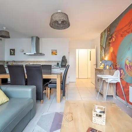 Lejlighed *disneyland-paris* 7pers, Wifi, Parking, Netflix Montévrain
