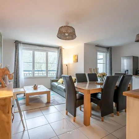 *disneyland-paris* 7pers, Wifi, Parking, Netflix Apartmán Montévrain